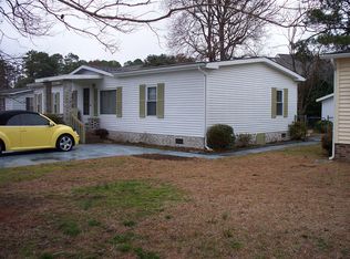 142 Queens Rd, Little River, SC 29566