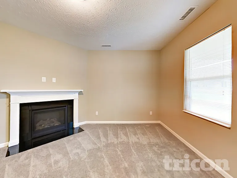 10406 Deercrest Ln — Photo 13