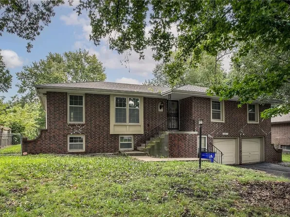 12837 Sycamore Ave, Grandview, MO 64030