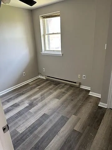 2 bed, 1200 sqft, $1,300 — Photo 4