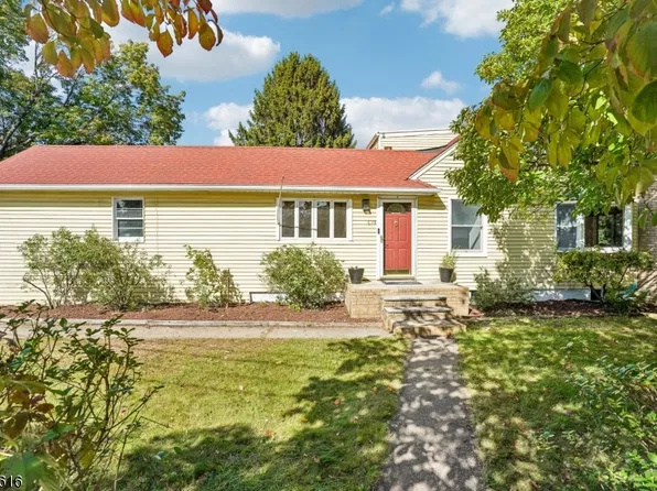 658 Parsippany Blvd, Parsippany-Troy Hills Twp., NJ 07005