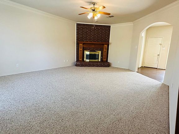 4th image of 1407 Tudor Dr