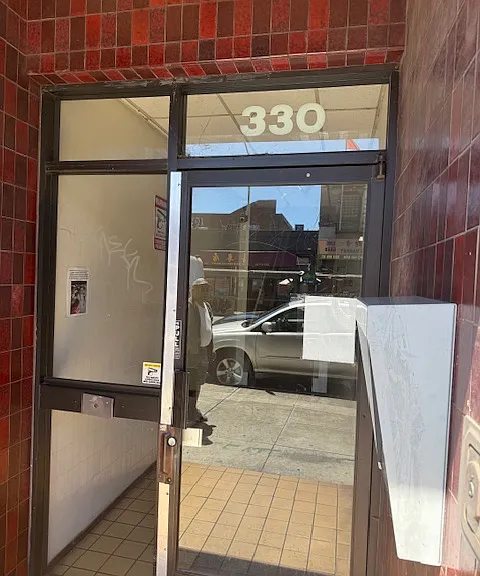 330 8th St #5E — Photo 2