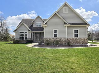 9729 West Prairie Grass WAY, Franklin, WI 53132