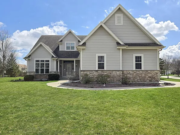 9729 West Prairie Grass WAY, Franklin, WI 53132
