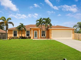 497 SW Lacroix Ave, Port Saint Lucie, FL 34953