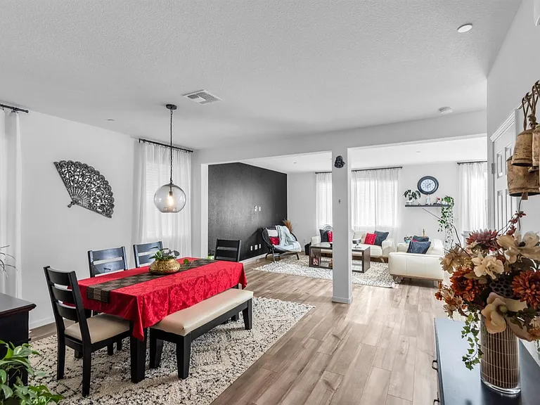 4583 Butterfly Ridge Dr — Photo 13