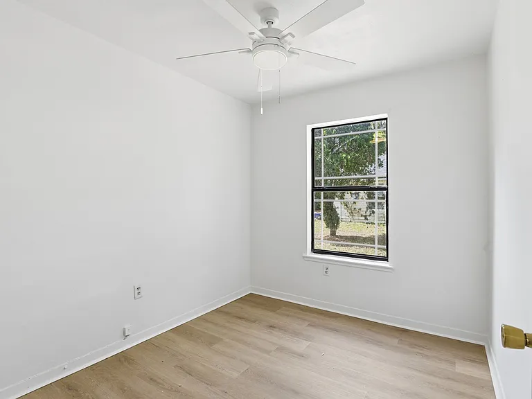 22284 NW 176th Ave #2 — Photo 12