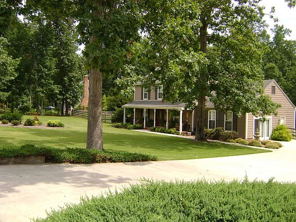 4th image of 11819 Spikehorn Ln