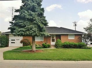 539 Ames St, Elmore, OH 43416