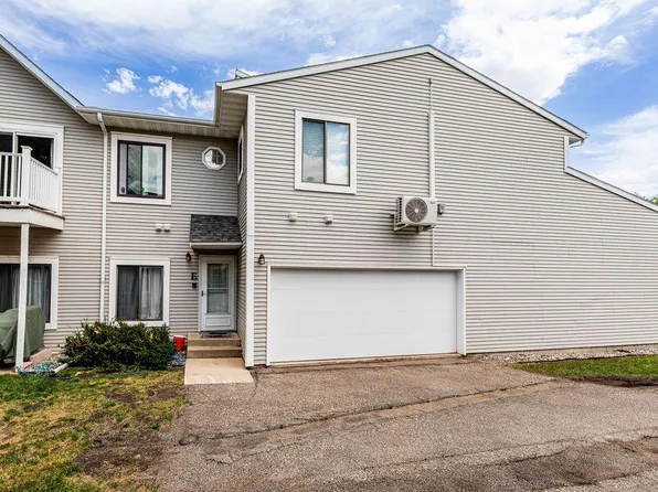3311 15th Ave S APT E, Fargo, ND 58103