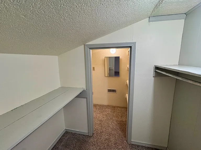 3812 NE 142nd Cir — Photo 23