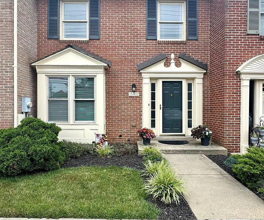 15402 Manor House Ter