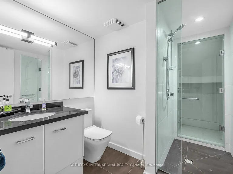 30 Regal Rd — Photo 19