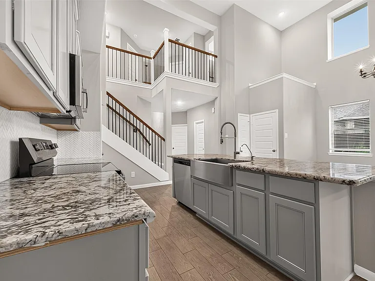 30359 Limber Pines Dr — Photo 20