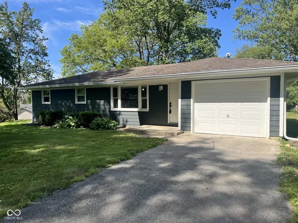 30 Weekly Ct, New Castle, IN 47362