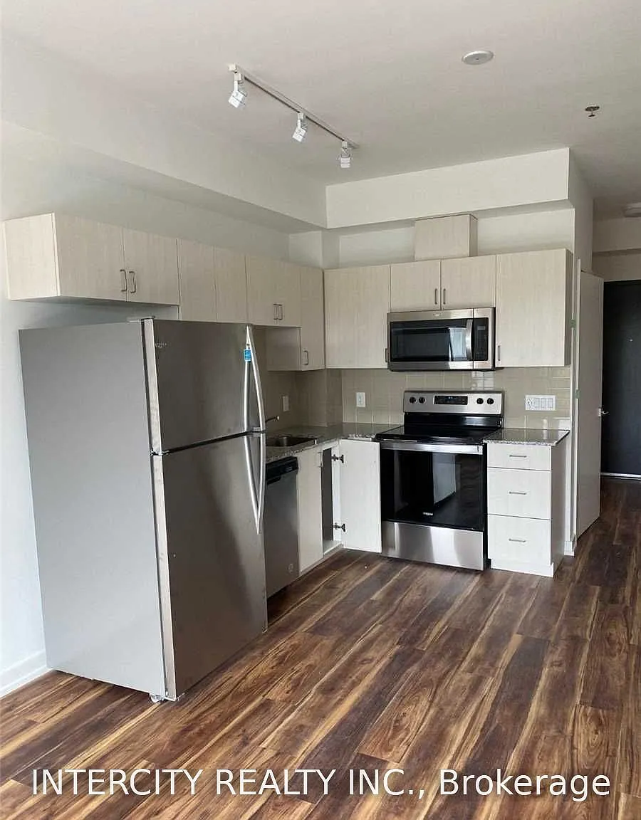 2 bed, $2,100 — Photo 3