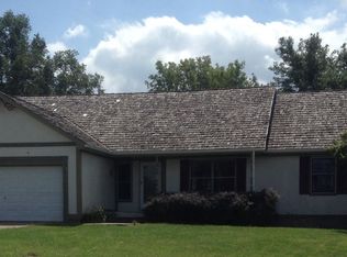 507 Shawncrest, Richmond, MO 64085