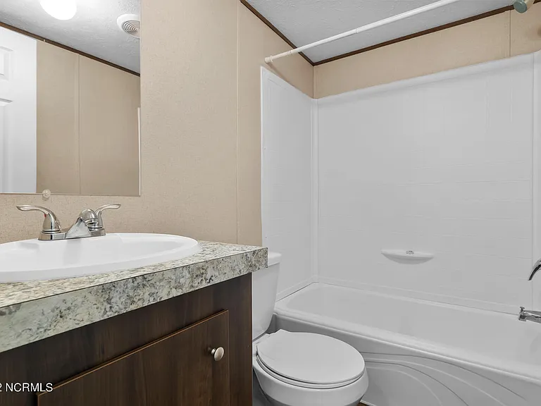207 Patrick Alan Ln — Photo 23