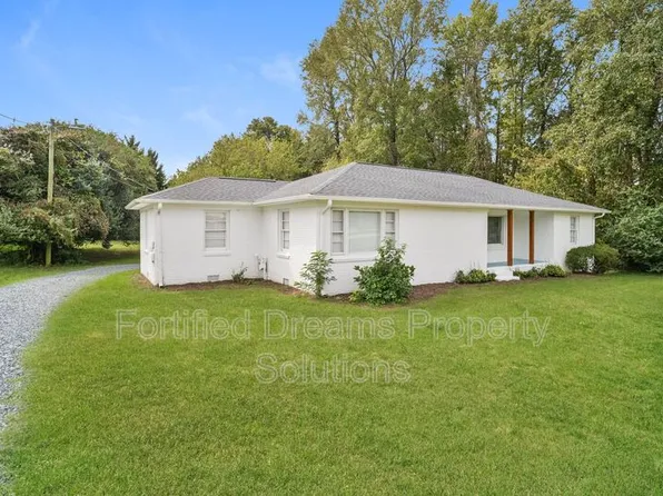 4049 Wood Ave, Archdale, NC 27263