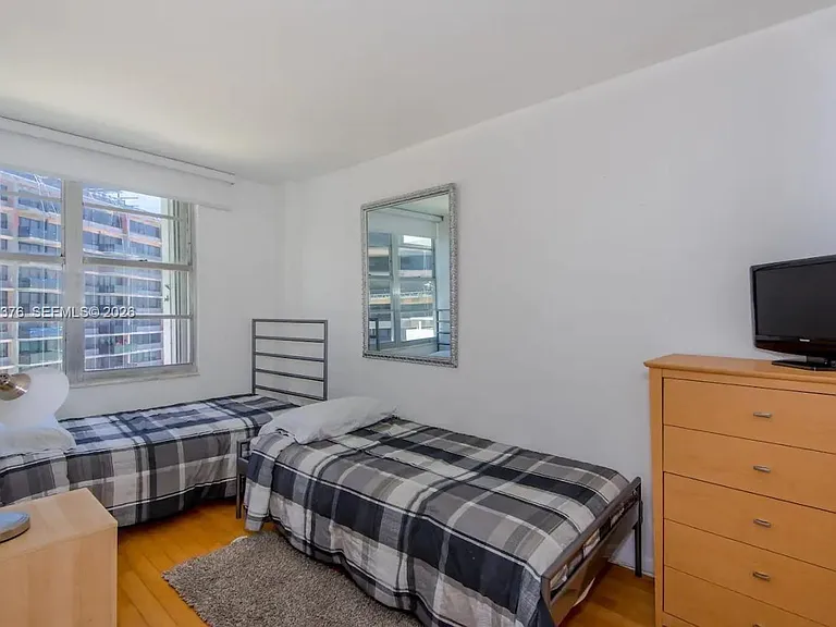 5161 Collins Ave #1104 — Photo 15