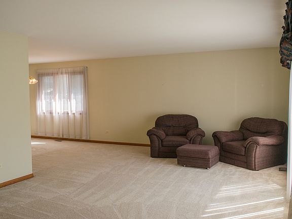 2nd image of 8040 Pottawattomi Trl