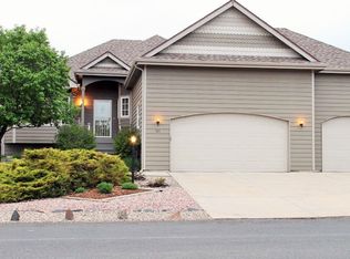 521 Cove Dr, Loveland, CO 80537