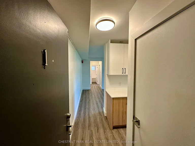 11 Wingreen Ct #1 — Photo 2
