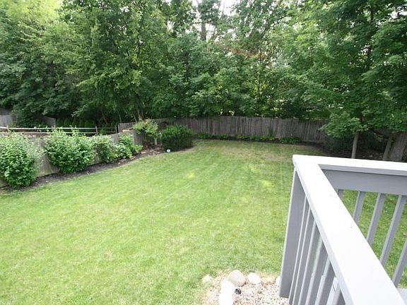 5th image of 8657 Olenbrook Dr