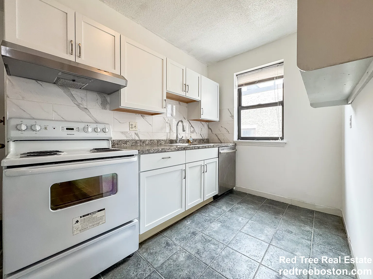 2 bed, 800 sqft, $3,000 — Photo 4