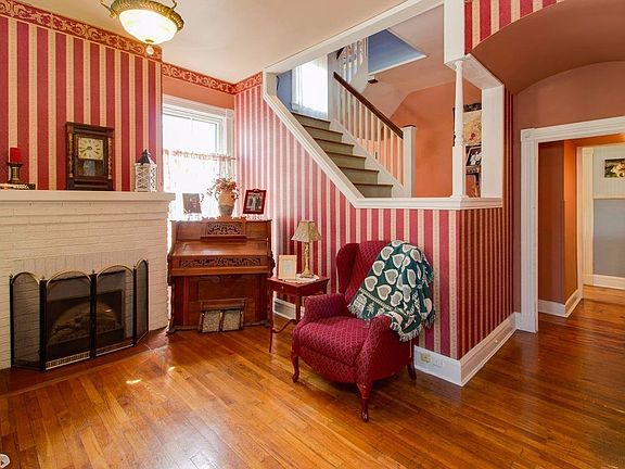 5th image of 8405 Wiswell Ave