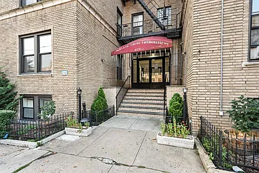 2700 Kennedy Boulevard