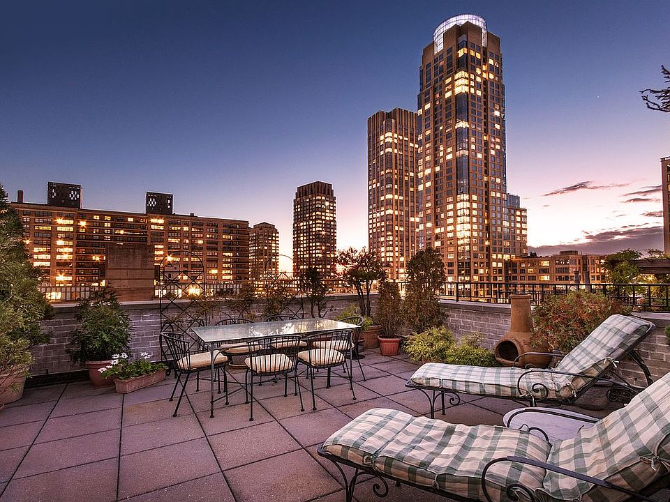 1st image of 310 W 72nd St #16C