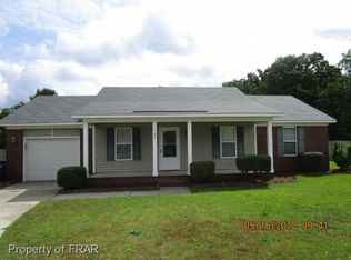 169 Deep Creek Ln, Raeford, NC 28376