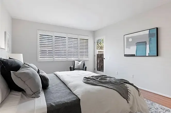497 El Molino Ave #204 — Photo 14