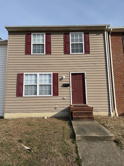 1st image of 335 Ellery Ct