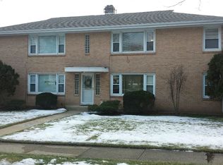 1611 Rural St APT 1W, Rockford, IL 61107