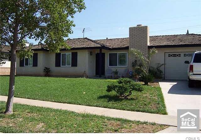 1st image of 410 W Hacienda Dr