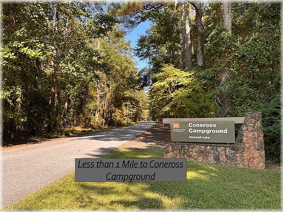 4th image of 1 Coneross Park Rd