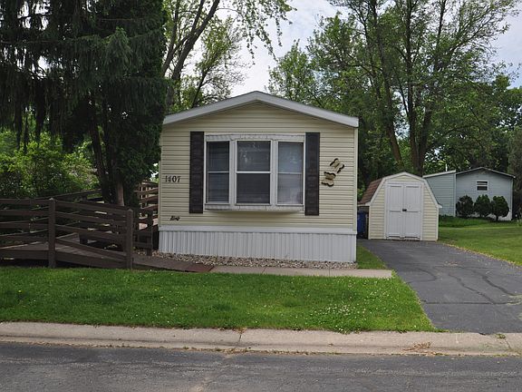 2nd image of 1407 Indigo Dr