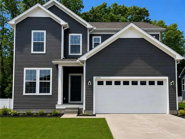 26541 Daisy Ln, Olmsted Township, OH 44138