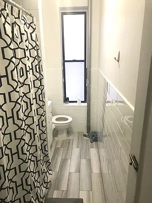 Rented by REAL New York | media 19