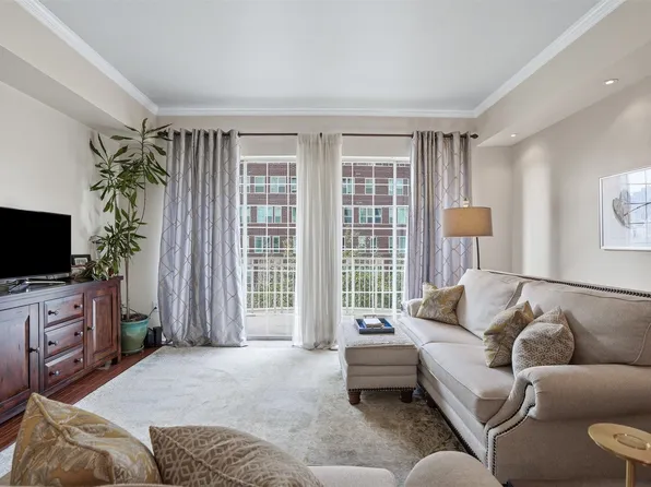 3225 Turtle Creek Blvd APT 318, Dallas, TX 75219