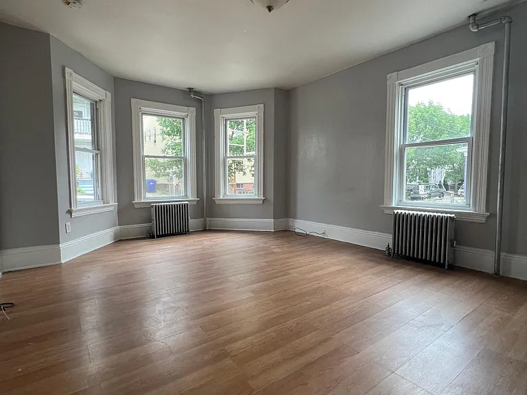 56 Felix St #1 — Photo 3
