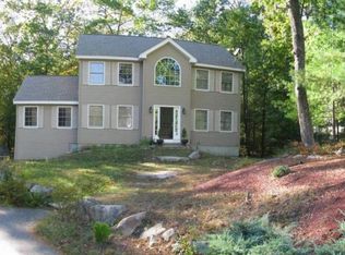 7 Dove Rd, Hooksett, NH 03106