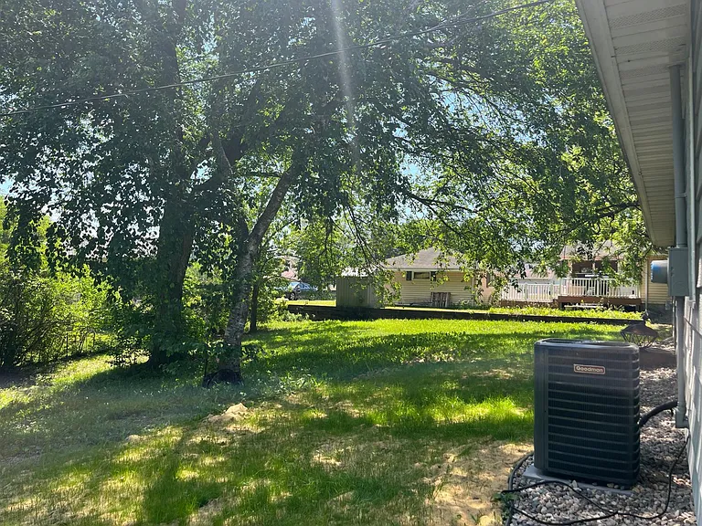 4301 Pleasant St SE — Photo 19
