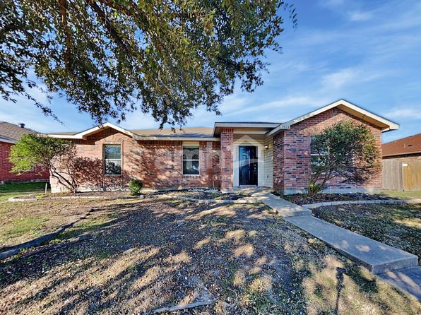 1514 Lonesome Dove Trl