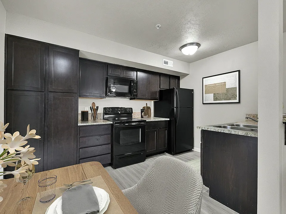 Centerpoint Townhomes