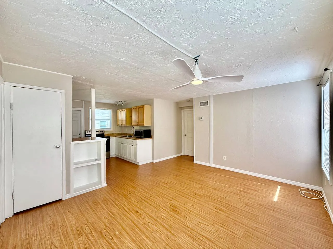 1 bed, 432 sqft, $1,500 — Photo 4
