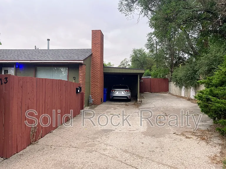 513 W Uintah St #1 — Photo 13